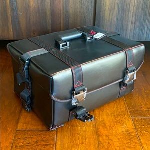 MUAB - professional makeup artist shoulder bag.